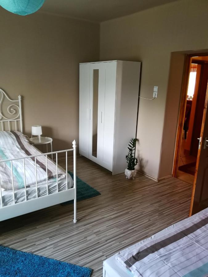Zso-Ze Apartman Tiszafüred Exterior foto