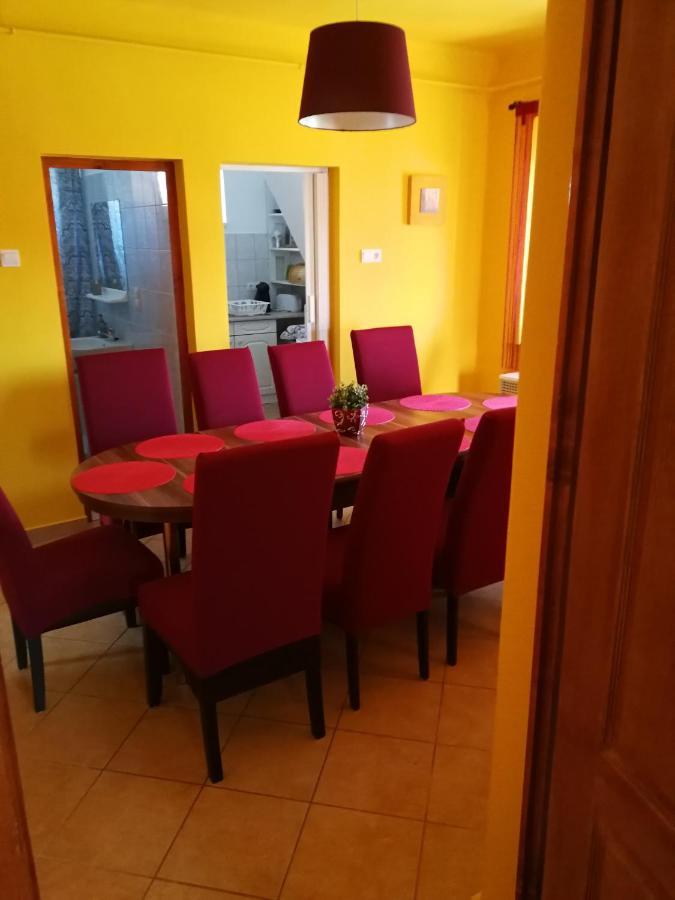 Zso-Ze Apartman Tiszafüred Exterior foto